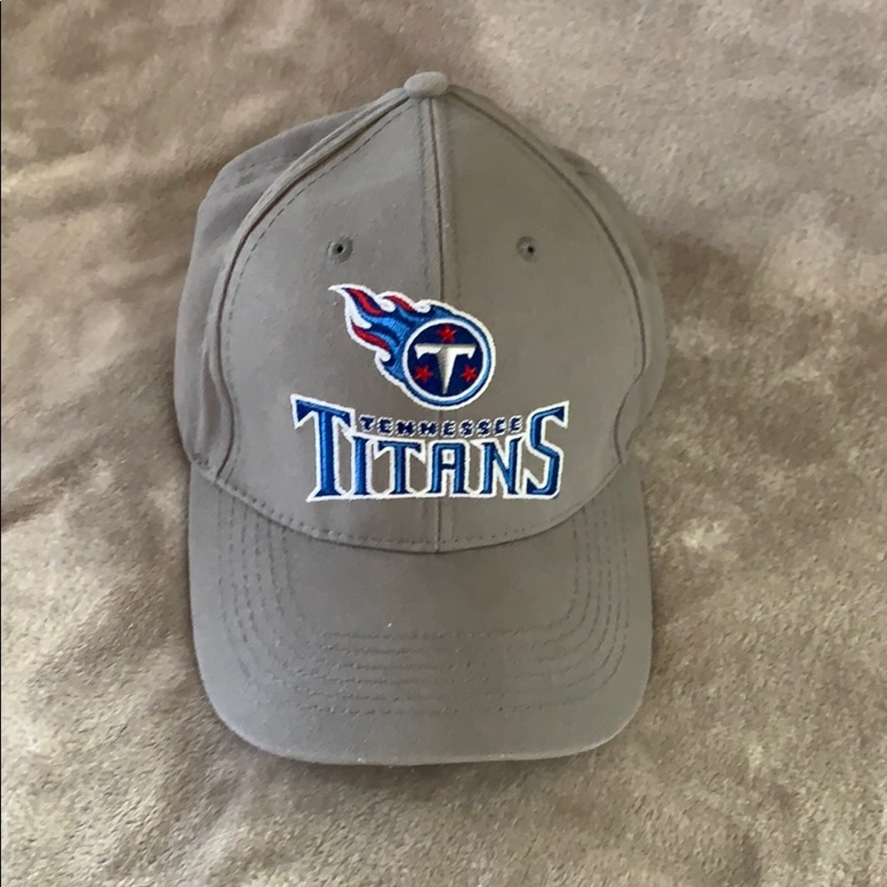 * Tennessee Titans hat